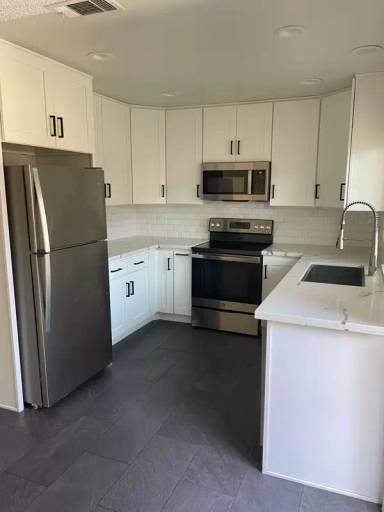 Main picture of 1653 Heather Dr
