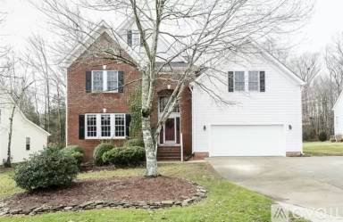 Main picture of 104 Elk River Ct