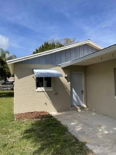 Main picture of 177 Oak Ln