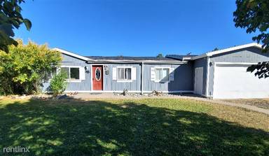 Main picture of 402 Garnier Ave