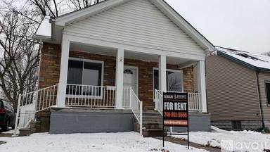 Main picture of 8168 Central