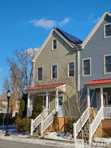 Main picture of 620 N Bentz St