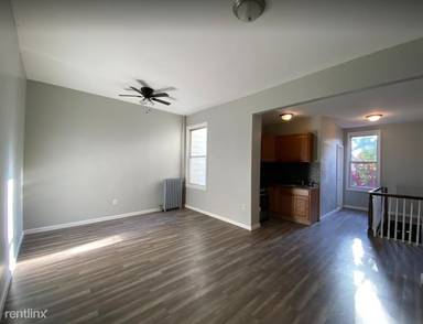 Main picture of 149 Danforth Ave