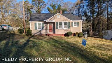 Main picture of 118 Rosemary Rd