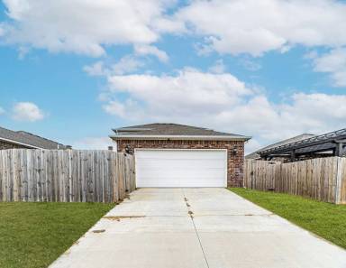 Main picture of 6605 SW Warrington Rd