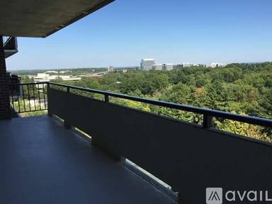 Main picture of Regency at McLean