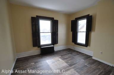 Main picture of 324 New Castle St
