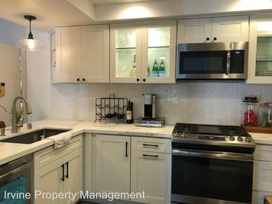 Main picture of 19222 Shoreline Ln