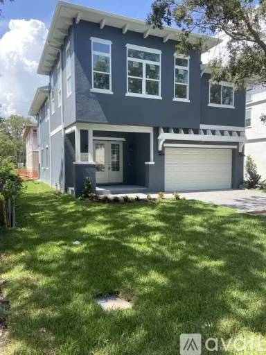 Main picture of 3311 W Wisconsin Ave