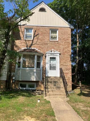 Main picture of 22416 Greenview Ct