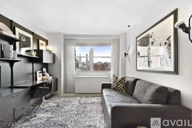 Main picture of London Towne House