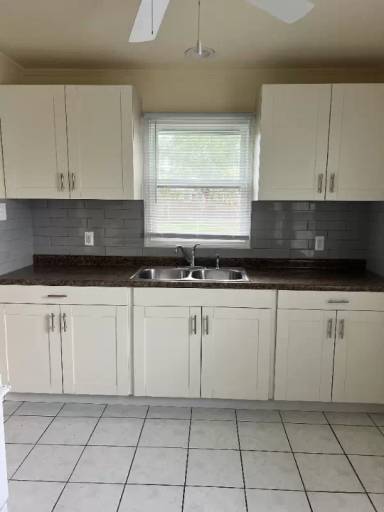 Main picture of 312-999-8805 For Details