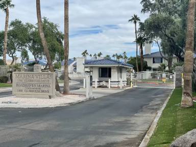 Main picture of Roadhaven Marina