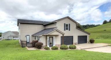 Main picture of 225 Jessie Ln