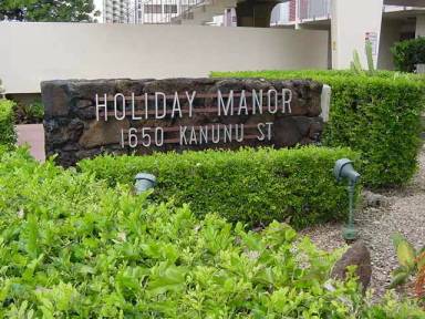 Main picture of Holiday Manor Condominium