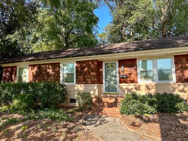 Main picture of 5221 Greenbrook Dr
