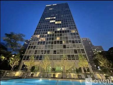 Main picture of 2400 Lakeview Condo