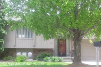 Main picture of 1505 N 123rd St