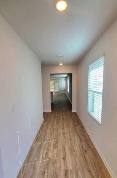 Main picture of 1953 Mary Jo Way