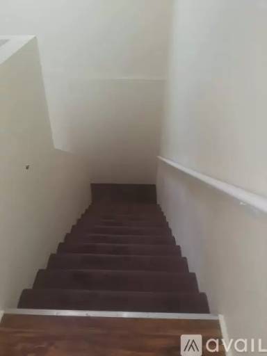 Main picture of 1640 W Vernon Ave