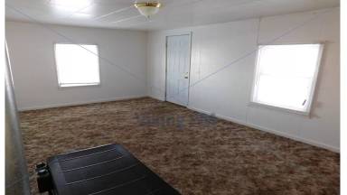 Main picture of 292 NW 5th St