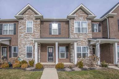 Main picture of 328 Broadberry Ave