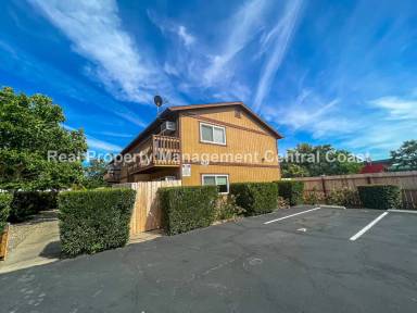 Main picture of 1052 K St