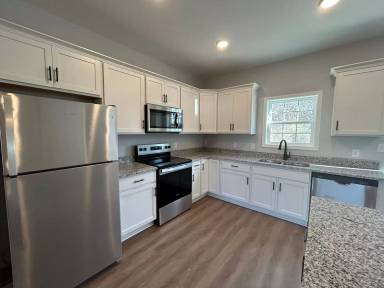 Main picture of 106 Ward Way