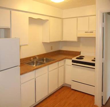 Main picture of 489 N Howard St
