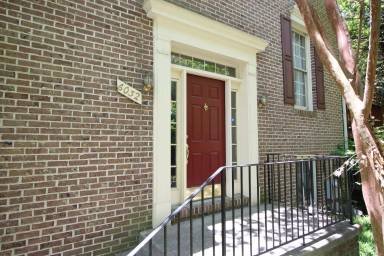 Main picture of 6032 Kelsey Ct