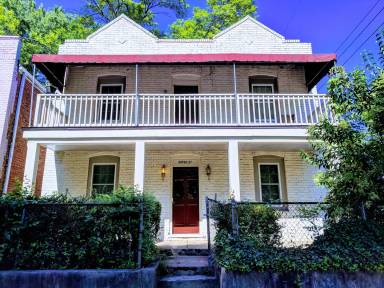 Main picture of 3311 Ellwood Ave