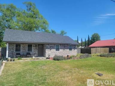 Main picture of 620 Sabreena Cir