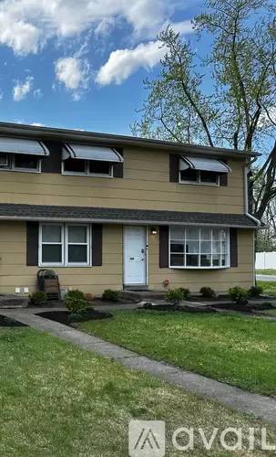 Main picture of 1320 Old Black Horse Pike