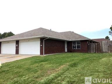 Main picture of 1907 N Pine Valley Dr