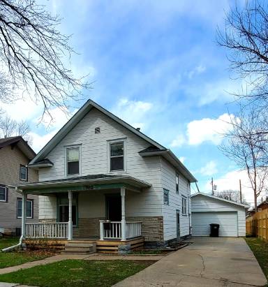 Main picture of 1312 Peach St