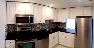 Main picture of Coastal VII Apartments