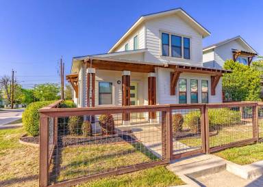 Main picture of 603 Burleson