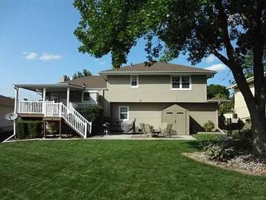 Main picture of 15017 Arbor St