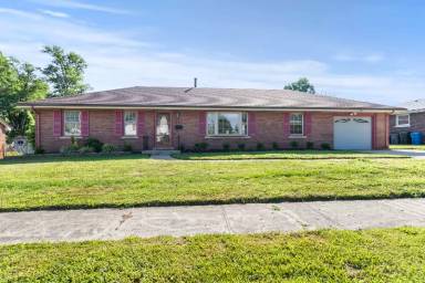 Main picture of 521 Bryanwood Pkwy