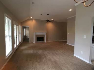 Main picture of 9840 Empress Blvd