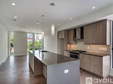 Main picture of 3229 W 16th Ave