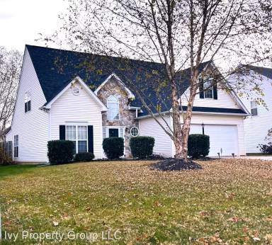 Main picture of 113 Royalton Rd
