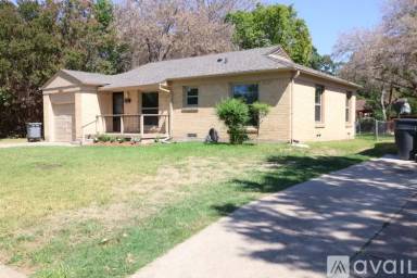 Main picture of 10614 Fern Dr
