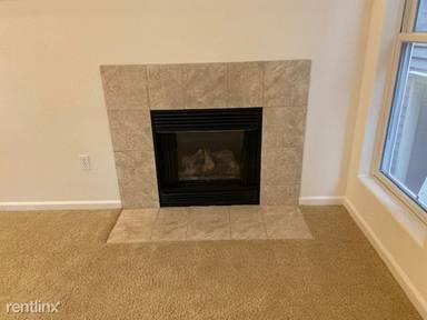 Main picture of 2048 Lewis St