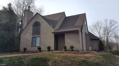 Main picture of 275 Autumn Grove Ct