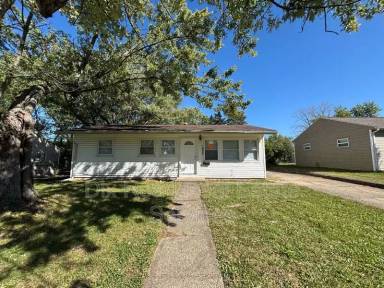 Main picture of 1422 Honeybee Dr