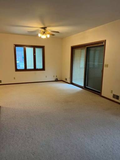Main picture of 712 Indiana Ave