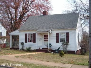 Main picture of 4814 Myrtle St