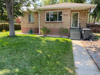 Main picture of 3151 S Corona St
