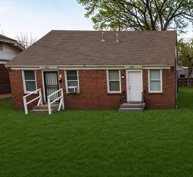 Main picture of 2406 Forest Ave